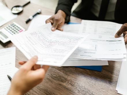 Documents.jpg Documents.jpg